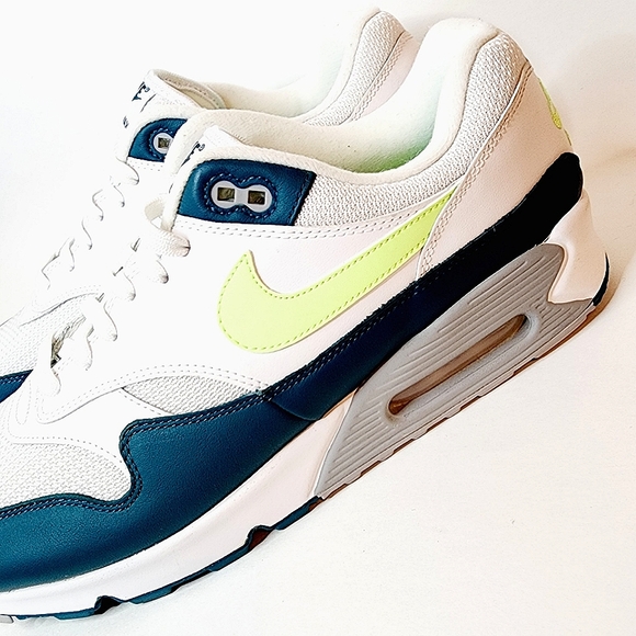 Nike Air Max 90/1 Spruce Lime White New Size 12 AJ7695-103 - Picture 2 of 12